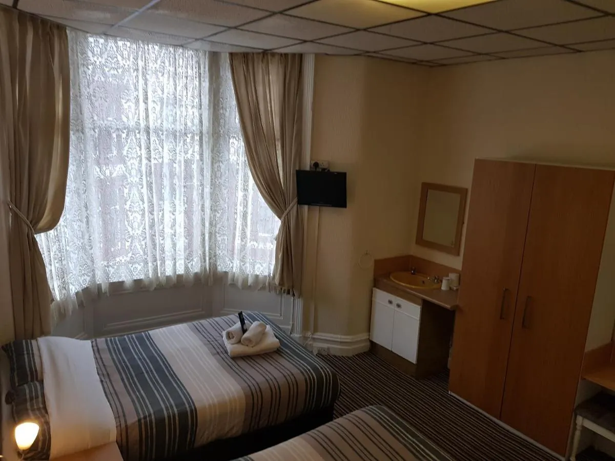 Grange House Hotel Blackpool 3*,